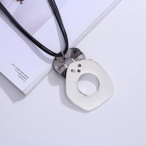 Circle on Circle Pendant Necklace. Try A Prompt