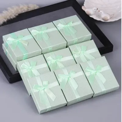Neat Bow Gift Box Try A Prompt