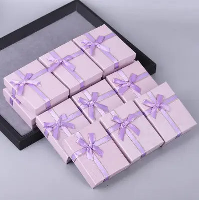 Neat Bow Gift Box Try A Prompt