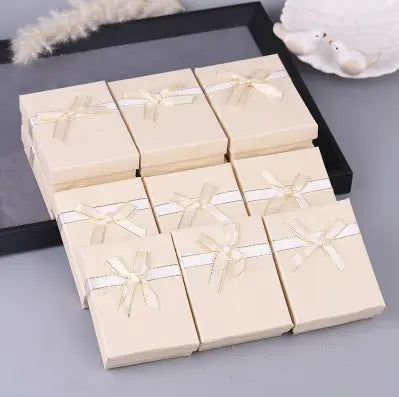 Neat Bow Gift Box Try A Prompt