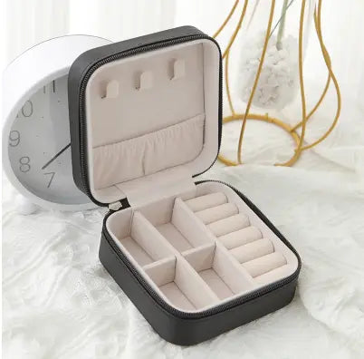 Portable Mini Jewelry Organizing Case Try A Prompt